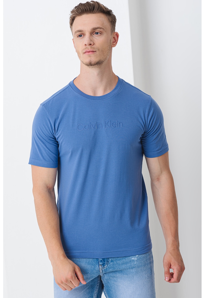 Tricou cu decolteu la baza gatului pentru antrenament