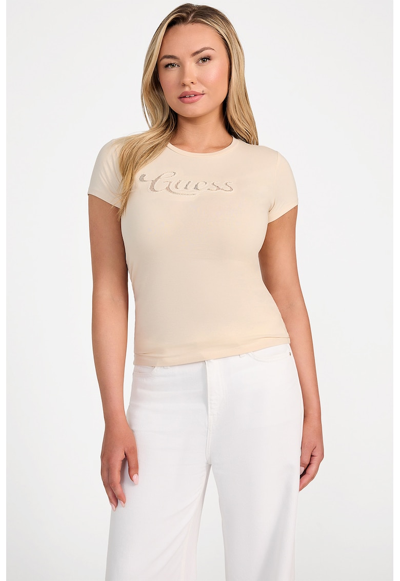 Tricou cu decolteu la baza gatului si logo pe piept