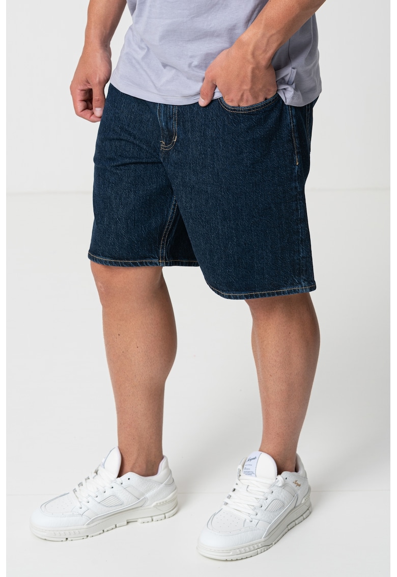 Blugi scurti cu buzunare