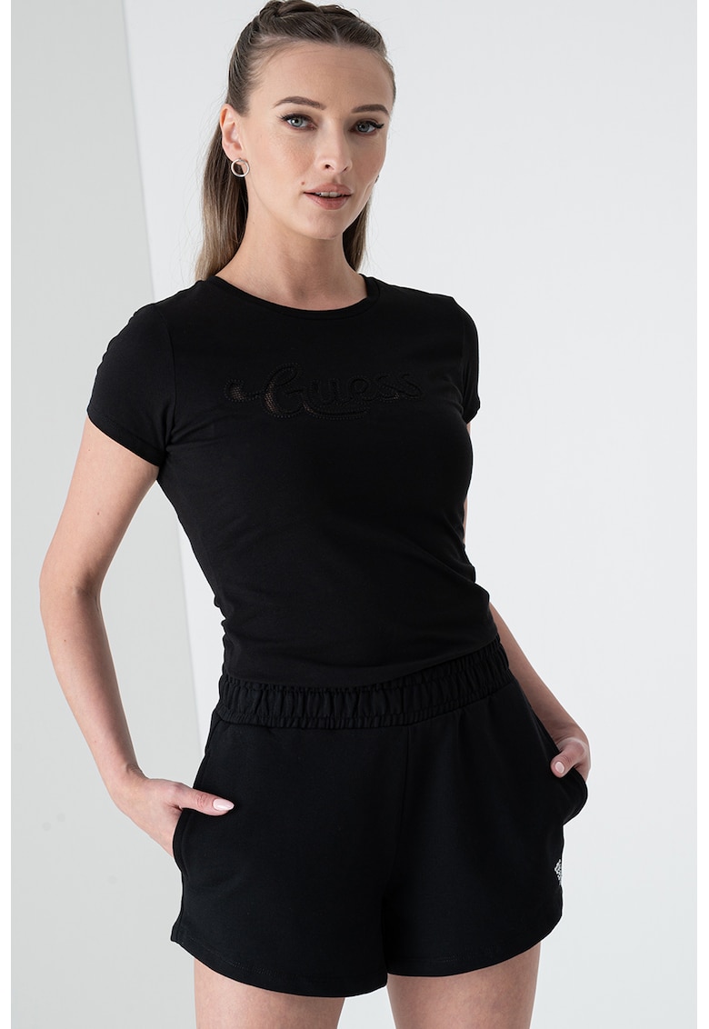 Tricou cu decolteu la baza gatului si logo pe piept - Negru