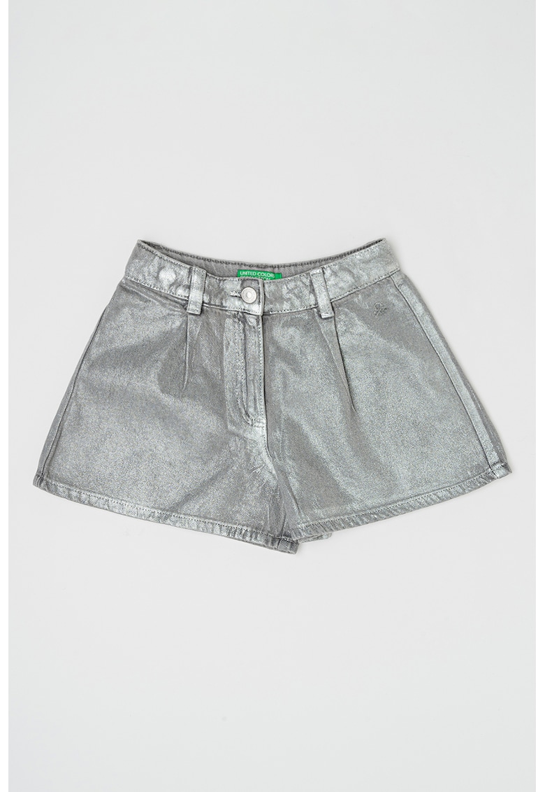 Pantaloni scurti cu croiala ampla si aspect metalizat