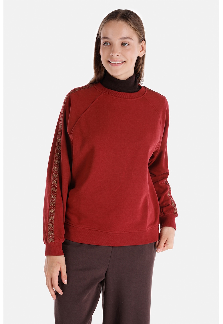 Bluza de trening cu detalii etnice brodate