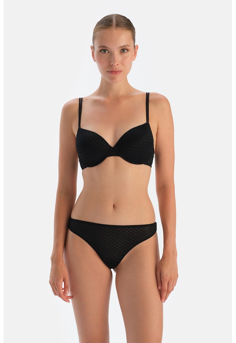 Chiloti tanga de dantela