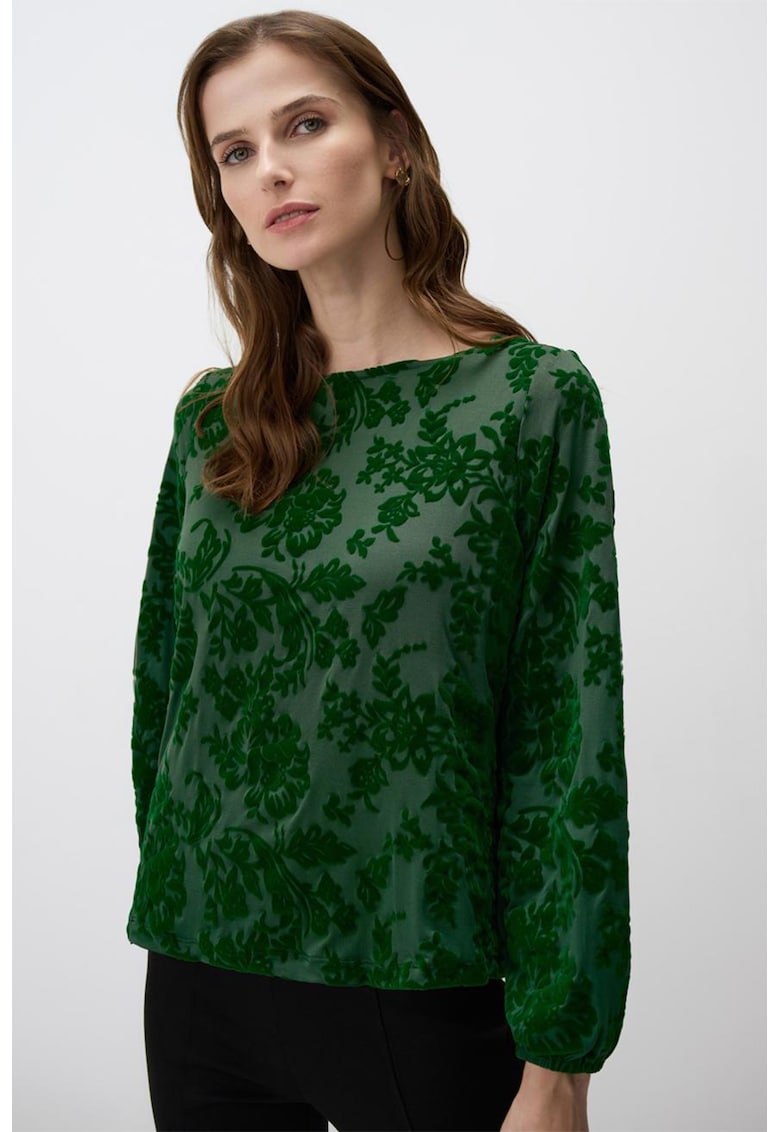 Bluza lejera cu model floral