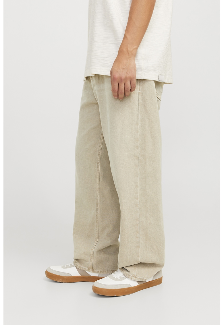 Blugi cu talie medie si model cu 5 buzunare Blugi cu talie medie si model cu 5 buzunare