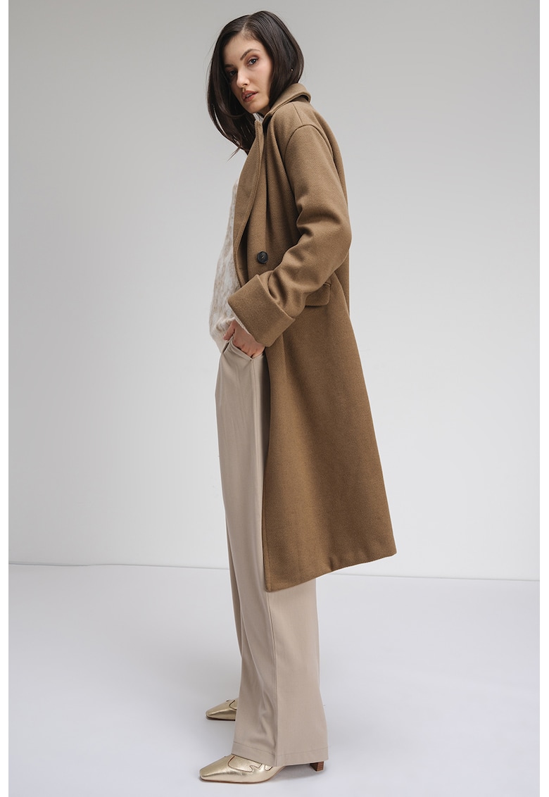 Paton din amestec de lana cu revere decupate Freja