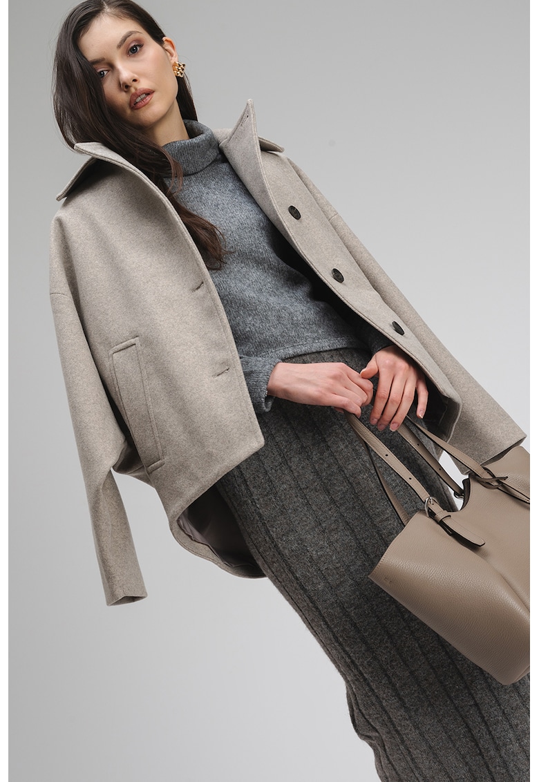 Pulover cu guler inalt si maneci cazute