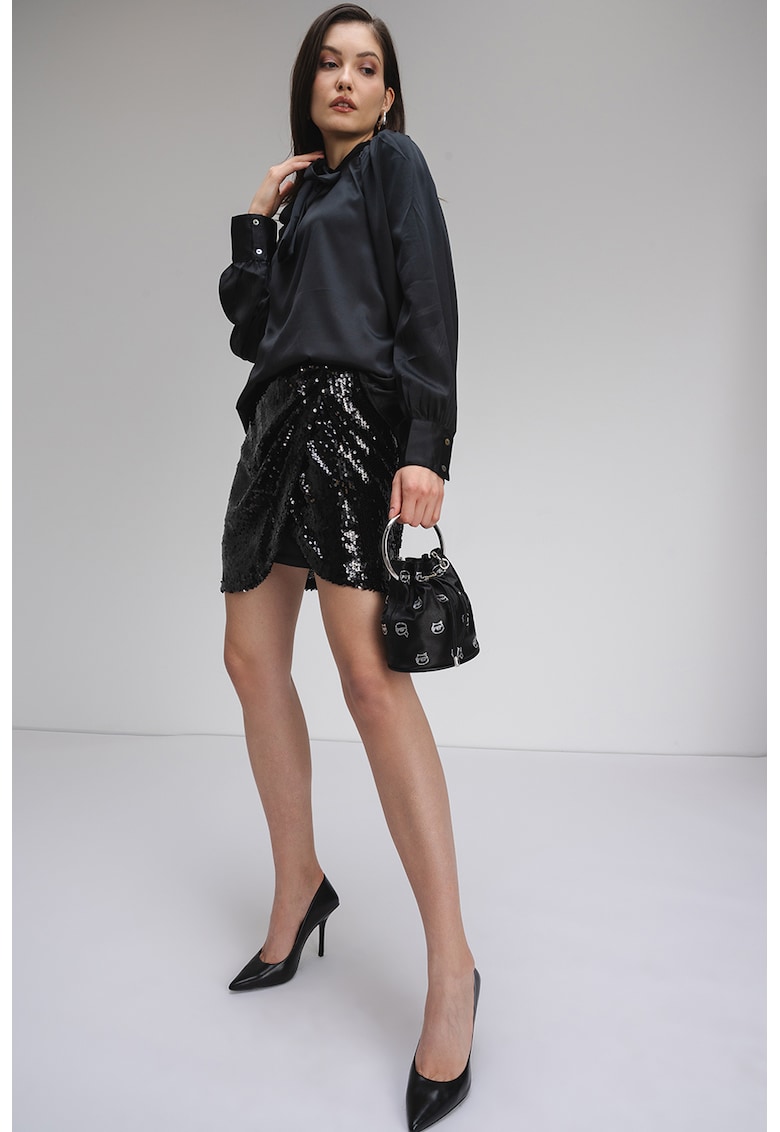 Bluza de satin cu funda din panglici