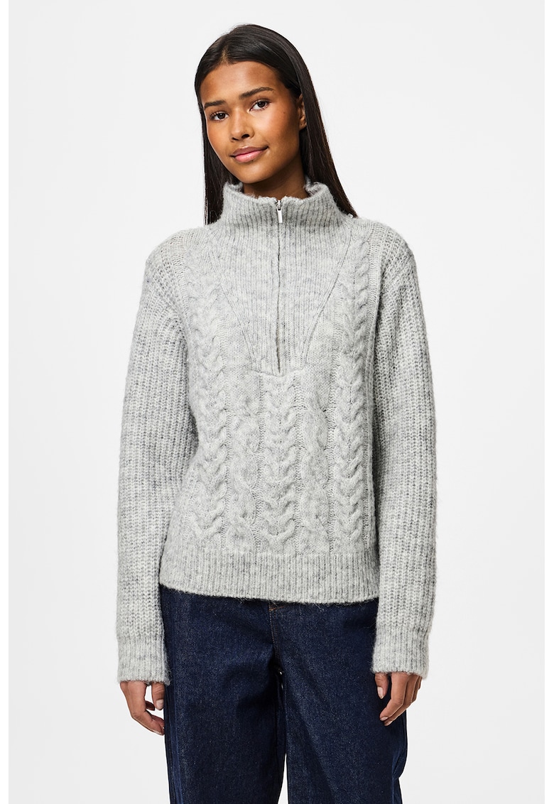 Pulover tricotat cu guler inalt