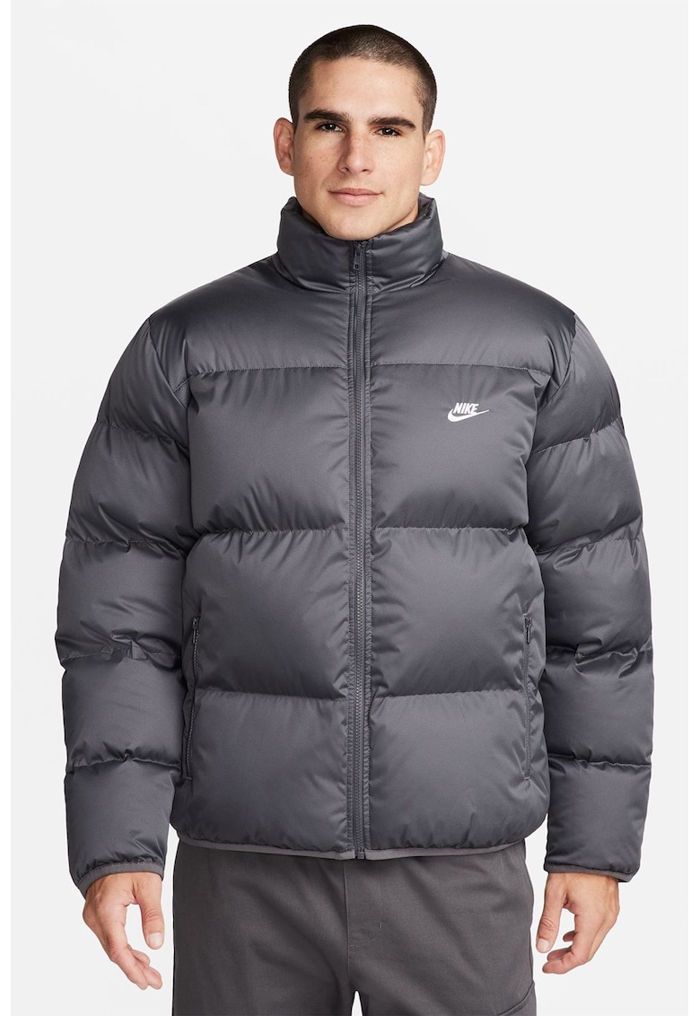 Geaca rezistenta la apa cu vatelina Geaca rezistenta la apa cu vatelina