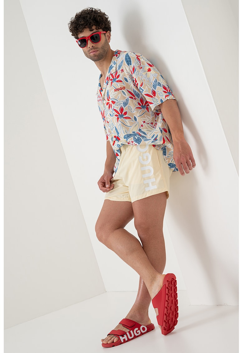 Pantaloni scurti de baie cu imprimeu logo