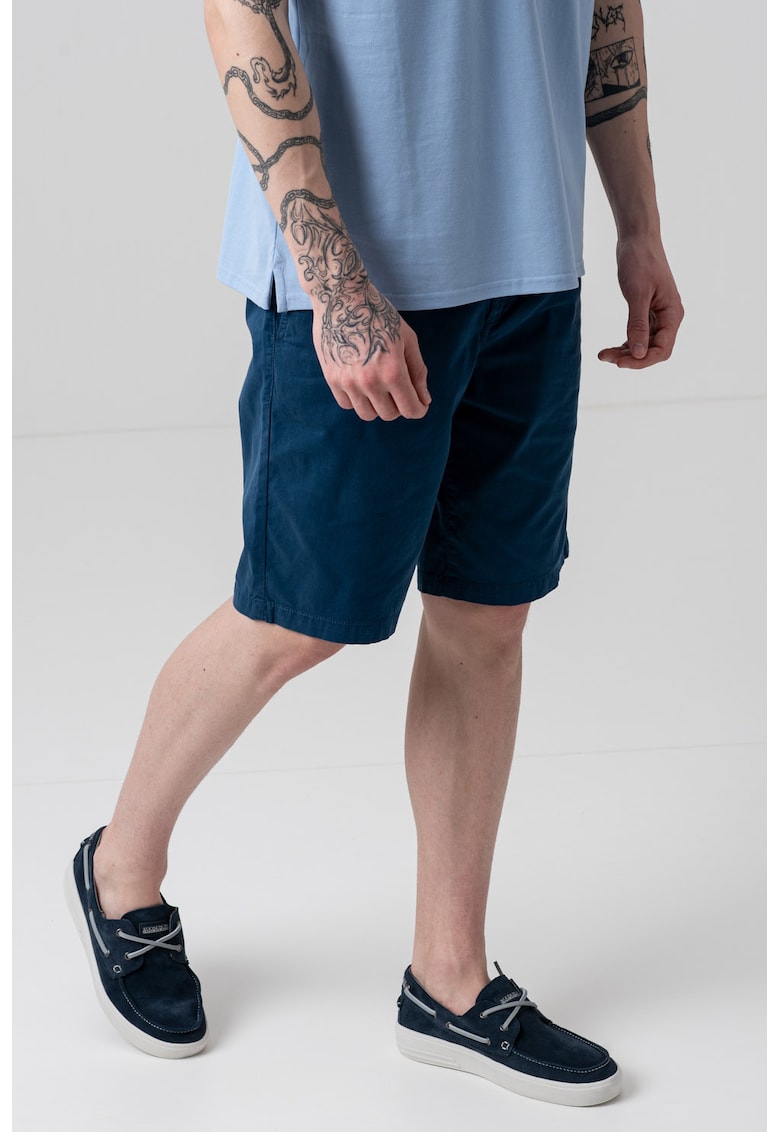 Bermude chino cu buzunare oblice