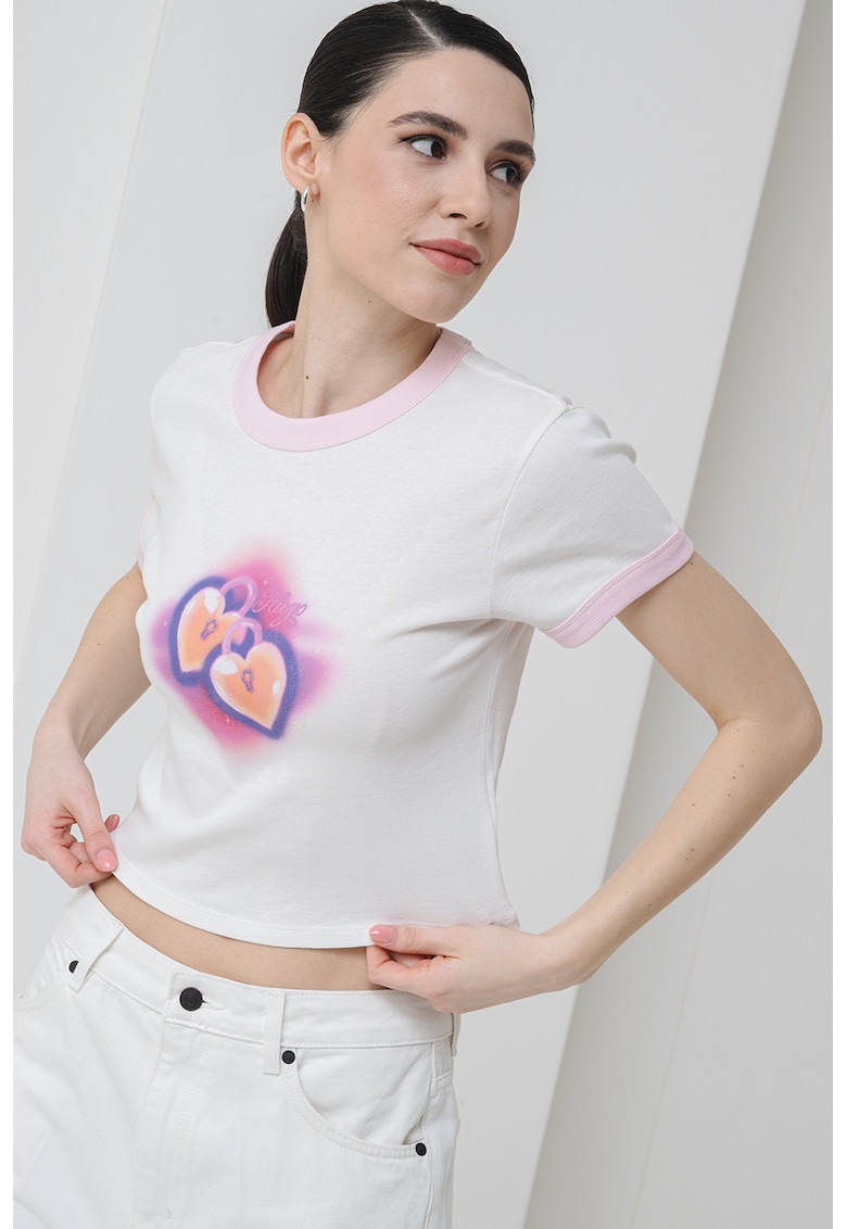 Tricou crop cu imprimeu cu inimi