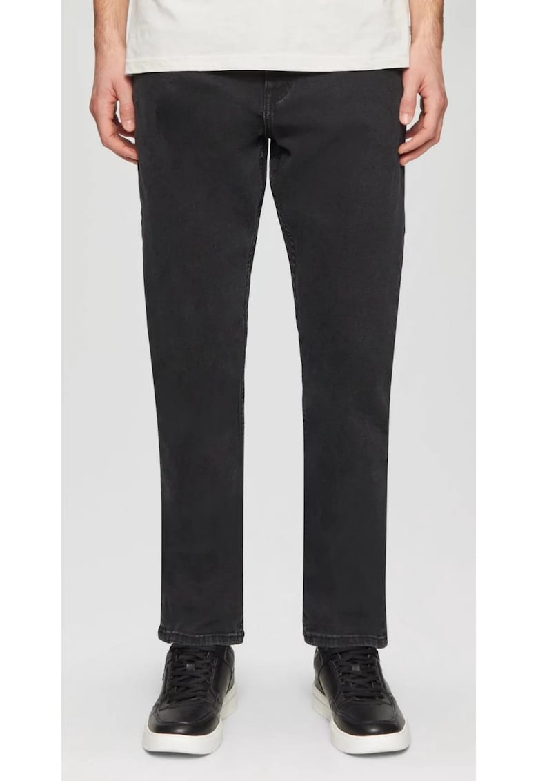 Blugi barbati Rick - croiala Slim Fit - talie medie -  by s.Oliver - Negru