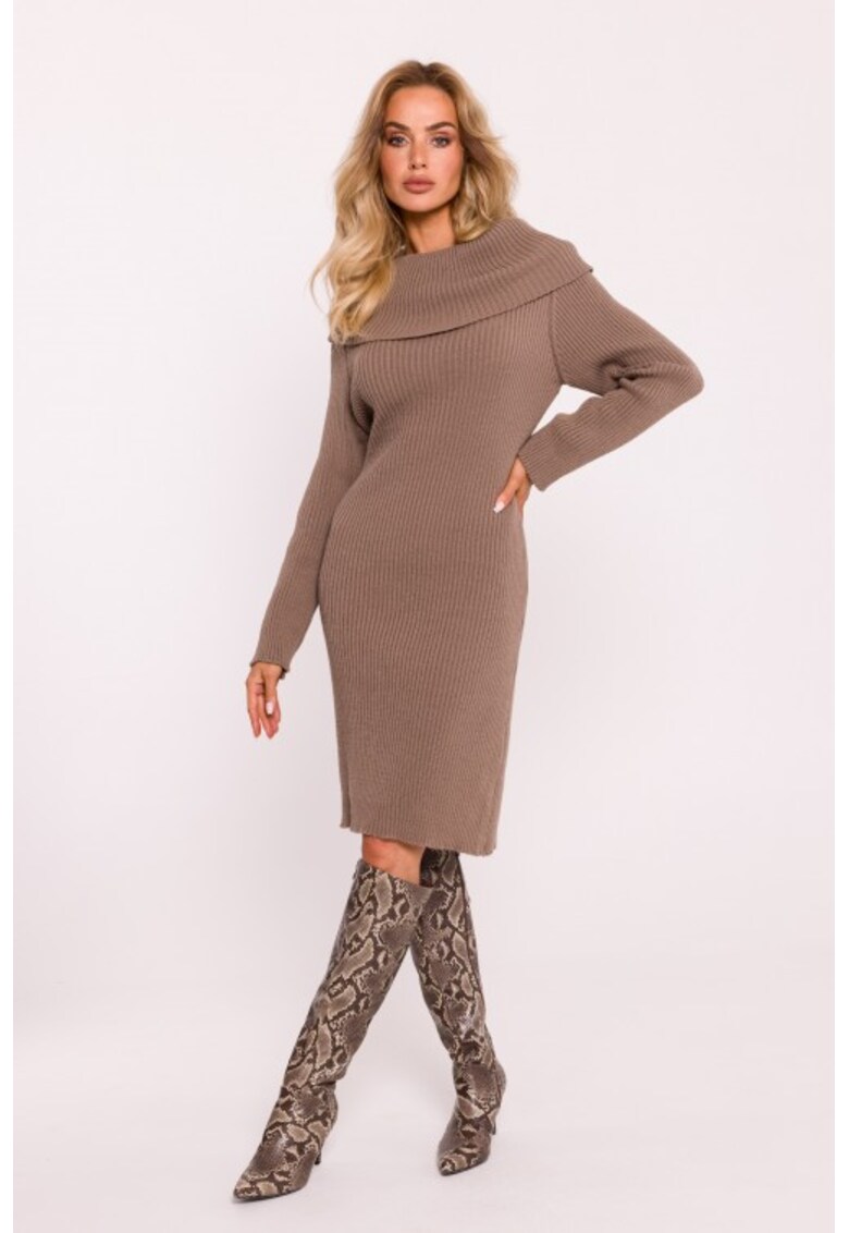 Rochie tricotata cu guler larg -