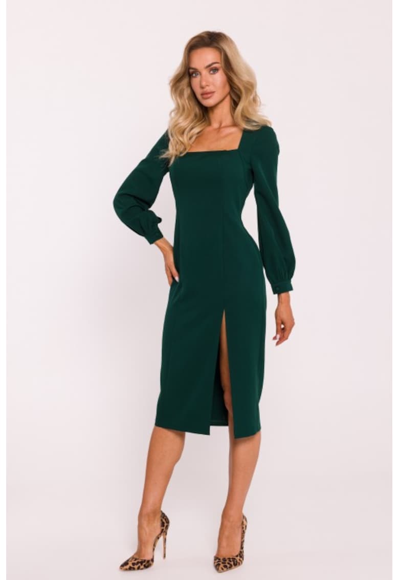 Rochie cu slit inalt pe picior