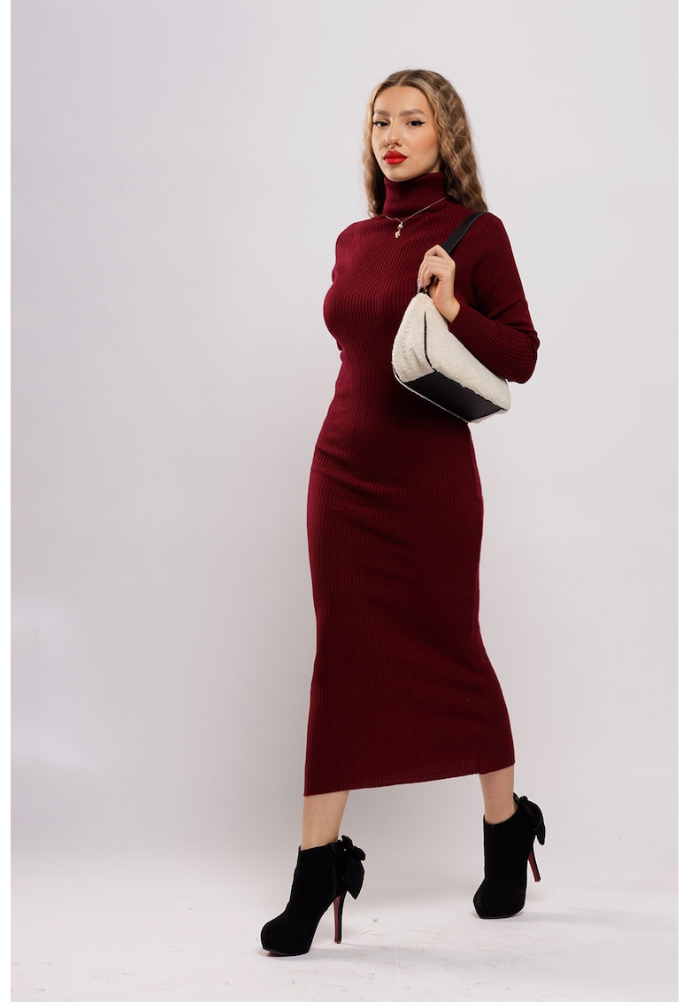Rochie maxi cambrata cu guler inalt