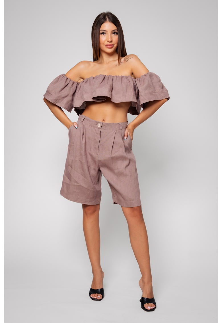 Set de bluza de in cu decolteu pe umeri si pantaloni scurti