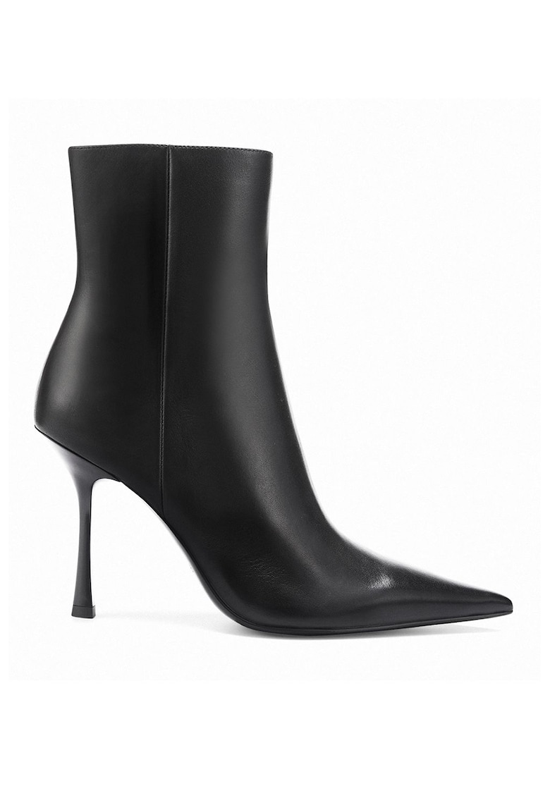 Botine cu varf ascutit si toc kitten