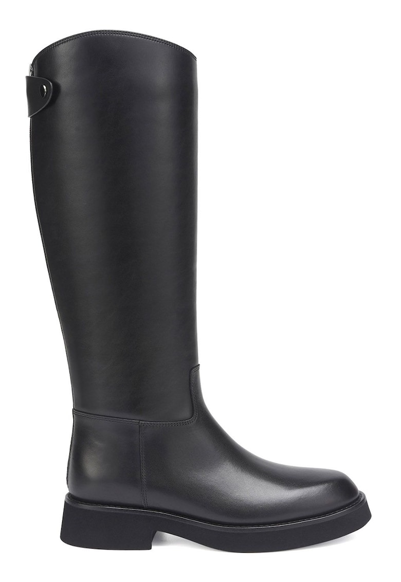Cizme de piele lungi pana la genunchi