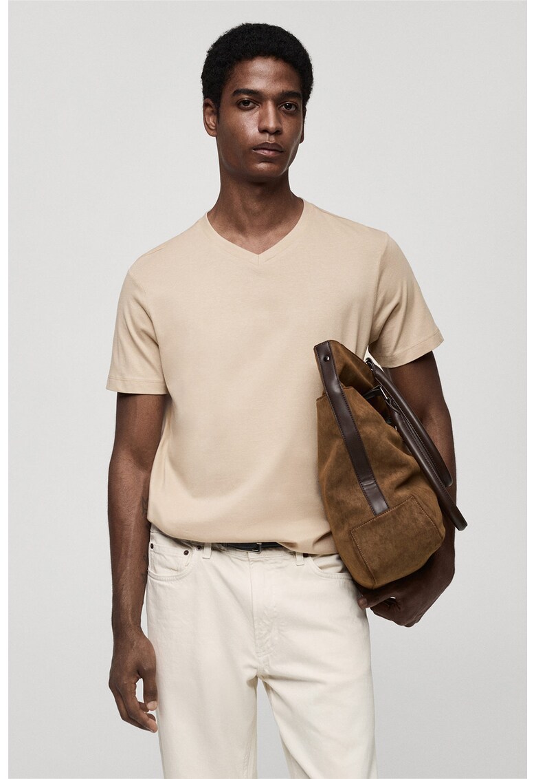 Tricou slim-fit cu decolteu in V