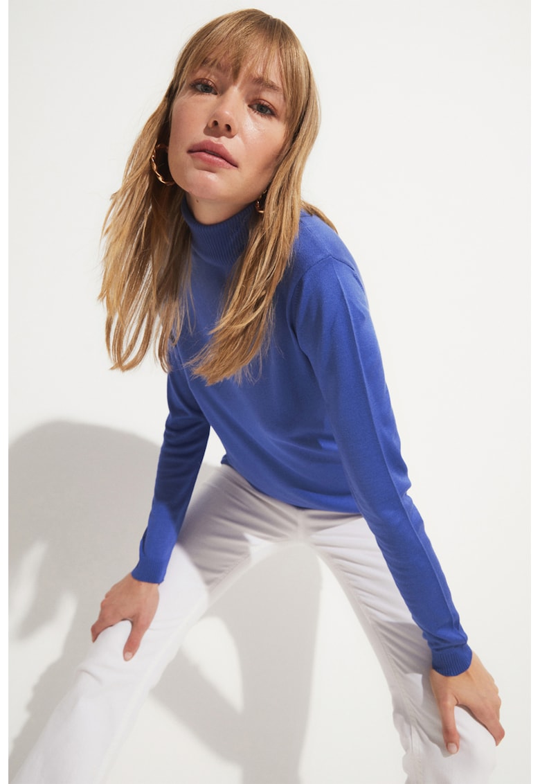 Pulover uni slim fit cu guler inalt