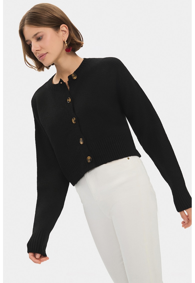 Cardigan crop cu nasturi