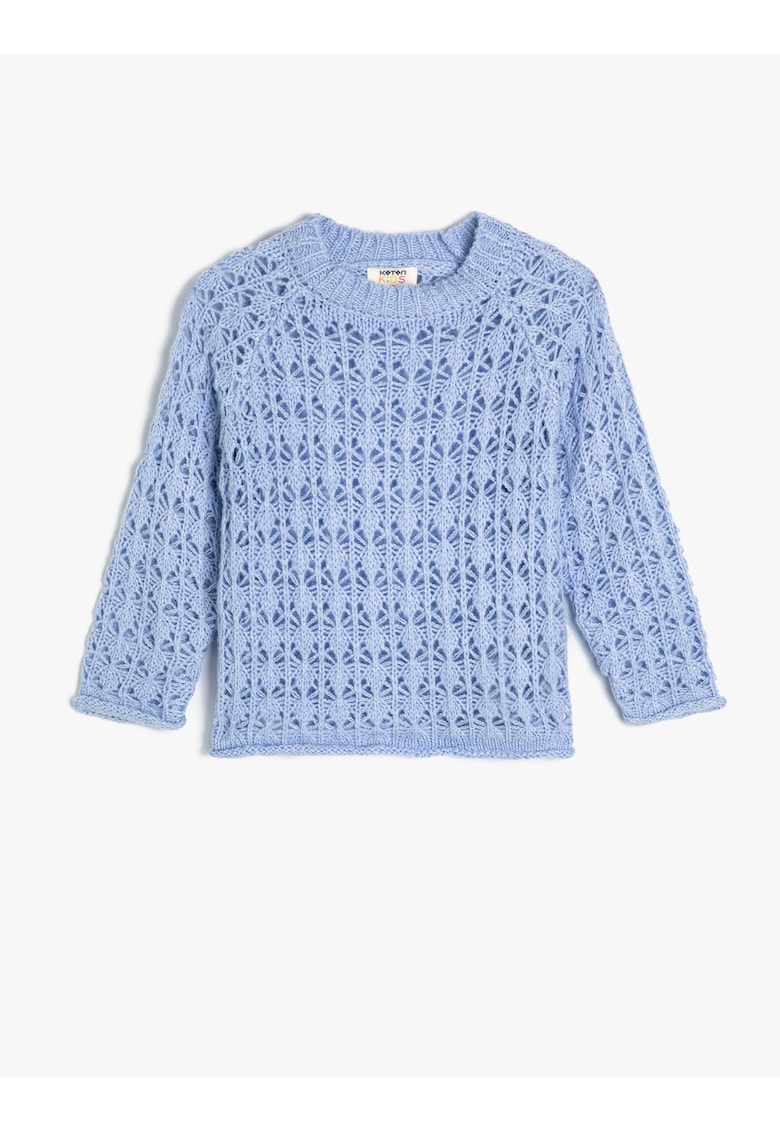 Pulover cu decolteu la baza gatului si perforatii