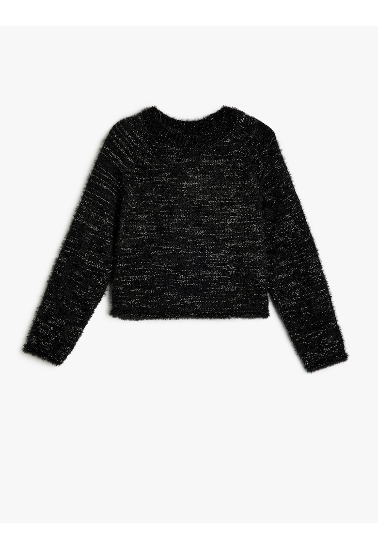 Pulover pufos si stralucitor