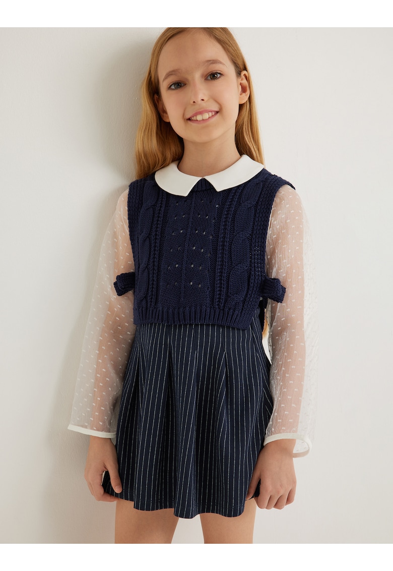 Vesta crop cu model torsade