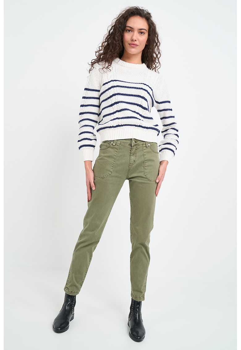 Pantaloni crop