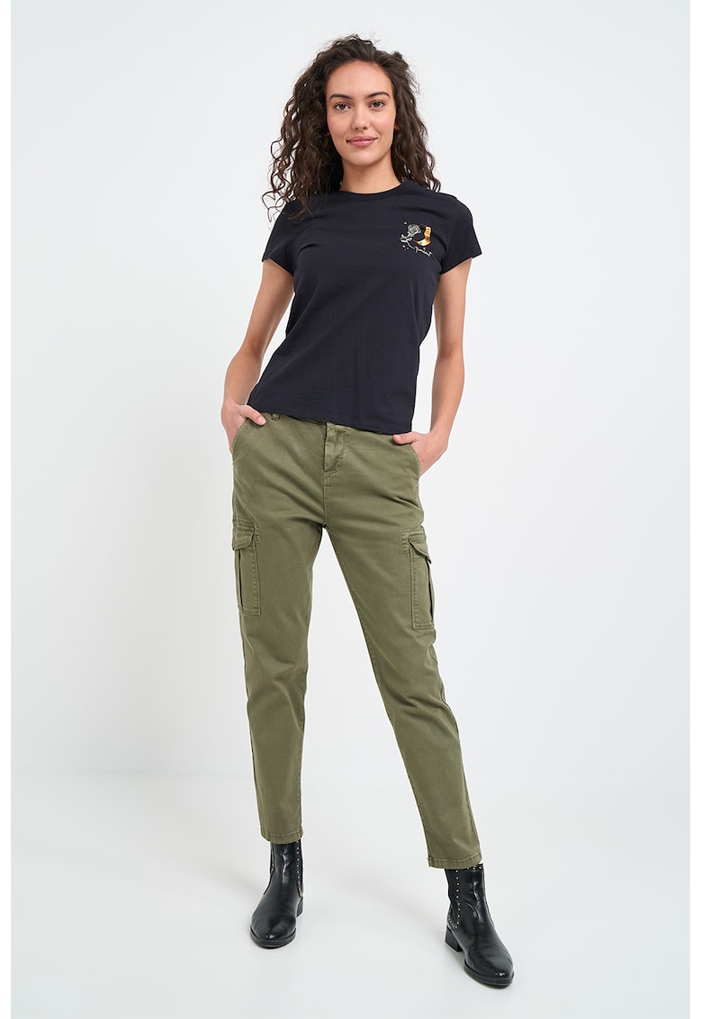 Pantaloni crop cargo Pantaloni crop cargo