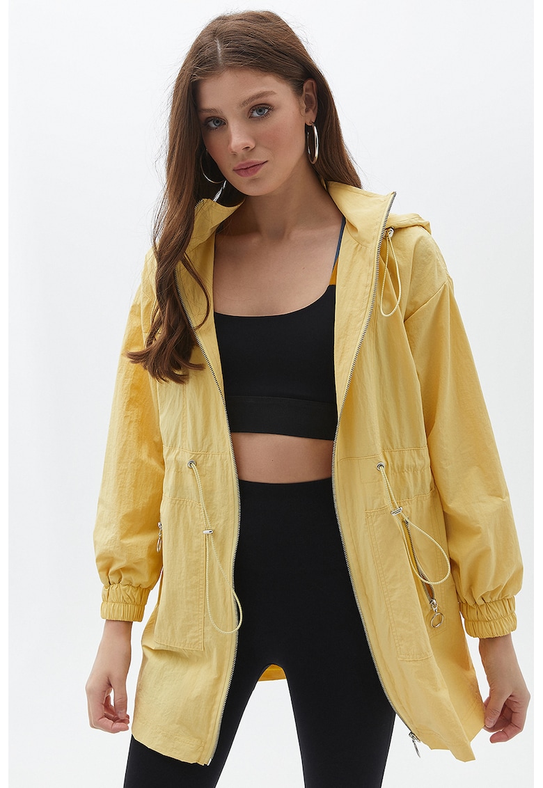 Jacheta cu gluga si snur in talie