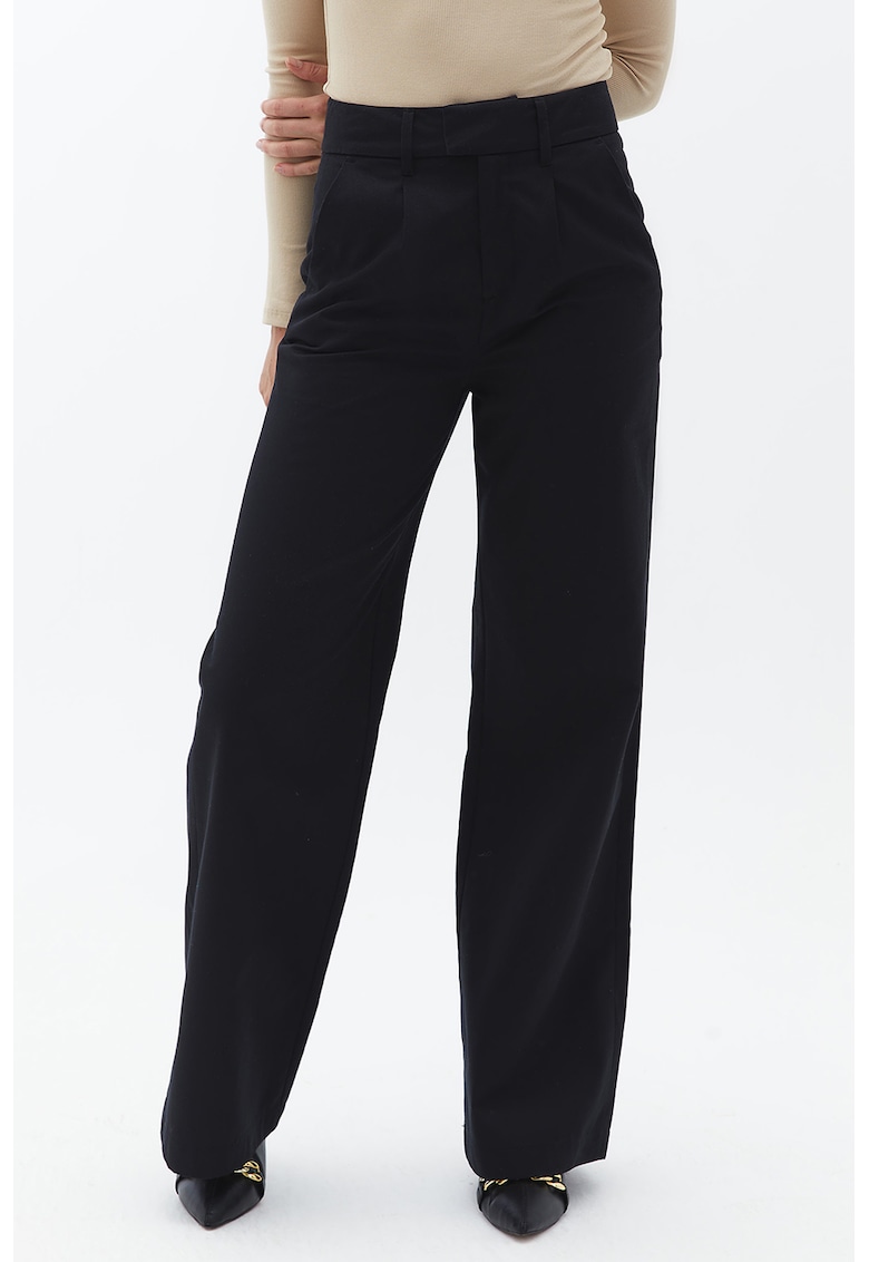 Pantaloni cu croiala ampla - Negru