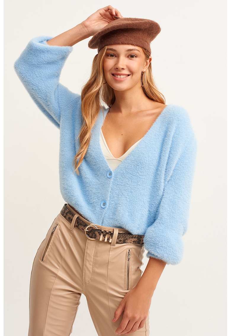 Cardigan cu decolteu in V si aspect pufos