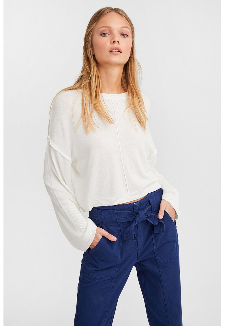 Pulover crop cu decolteu la baza gatului