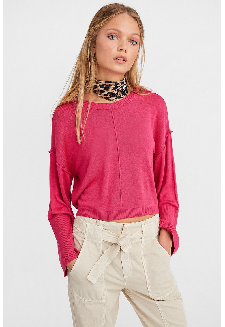 Pulover crop cu decolteu la baza gatului