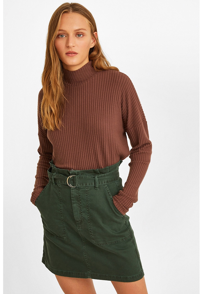 Pulover cu aspect striat si maneci cazute