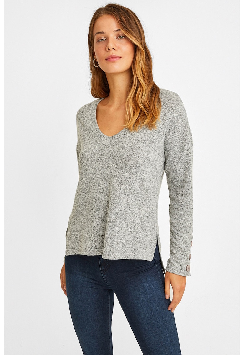 Pulover cu decolteu in V si maneci cazute