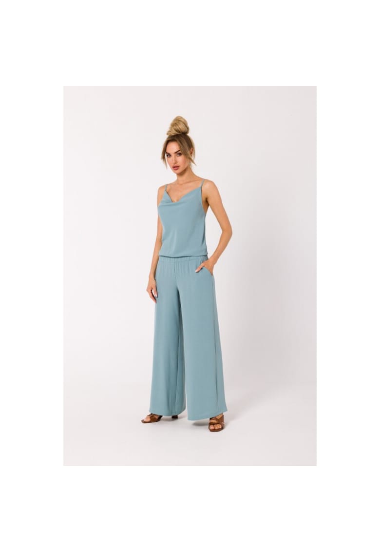 Salopeta cu bretele si pantaloni largi -