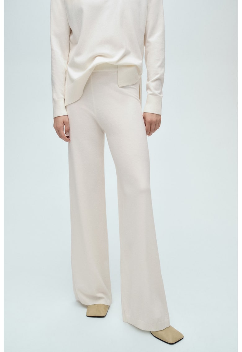 Pantaloni din tricot cu croiala ampla - Crem