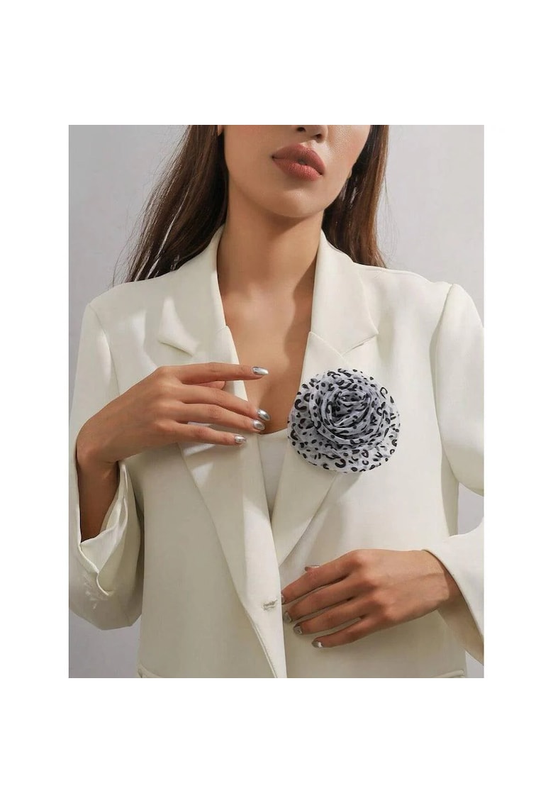 Brosa tip floare - gri - animal print - Anker C22