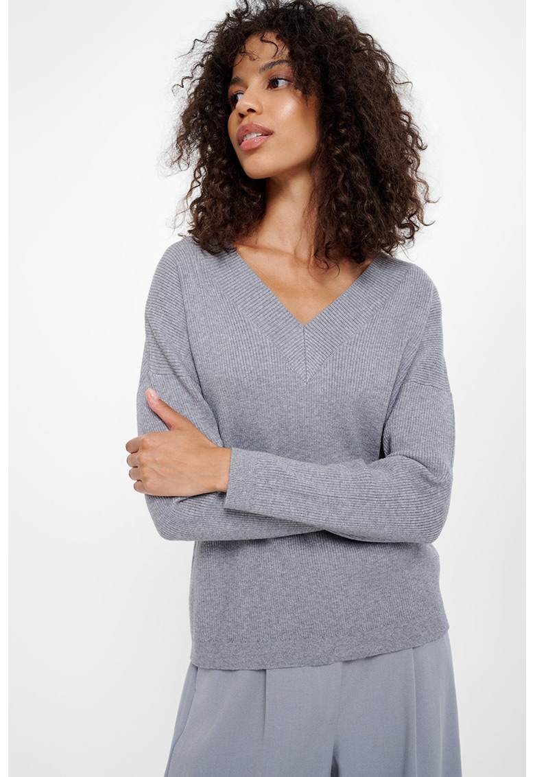 Pulover regular fit cu decolteu in V