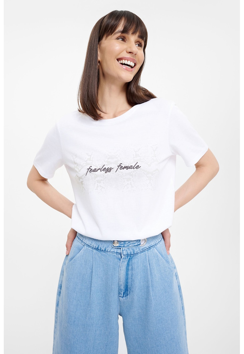 Top din amestec de bumbac cu model text