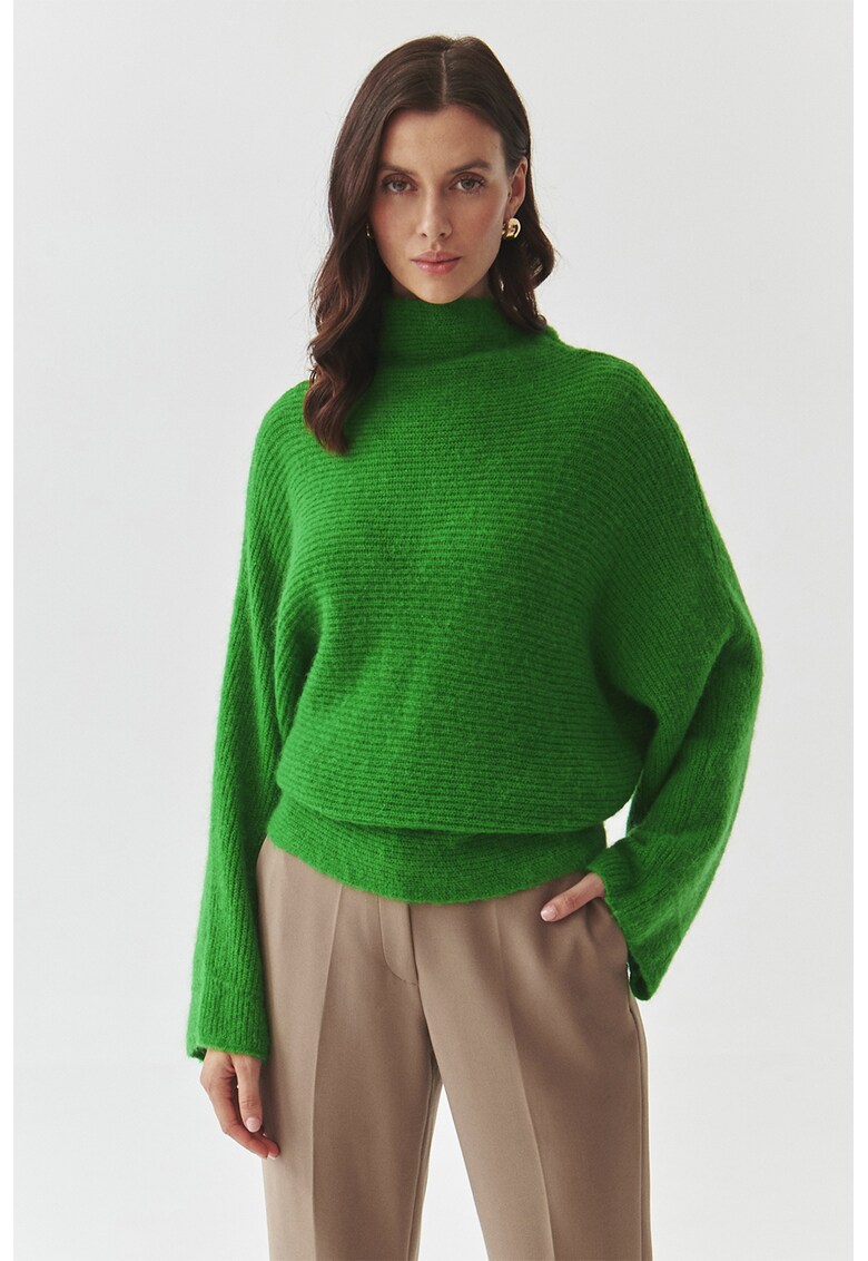 Pulover lejer cu guler inalt - Verde