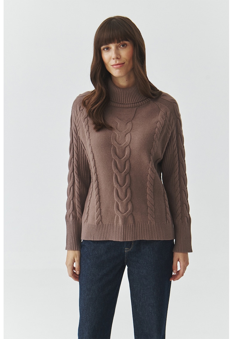 Pulover cu model torsade si guler inalt