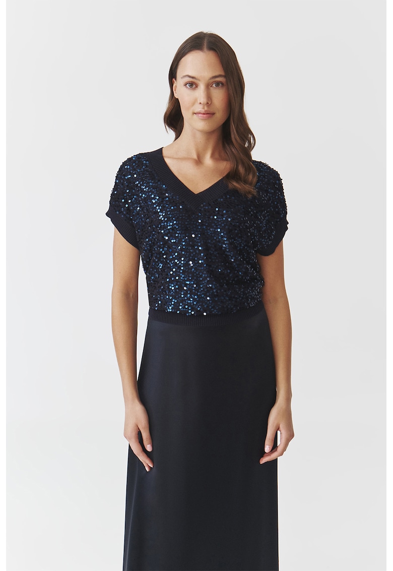 Pulover cu decolteu in V si paiete