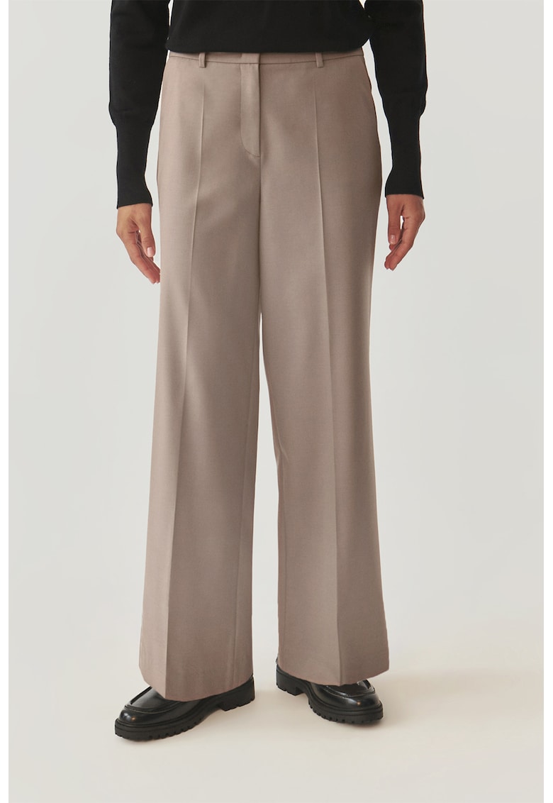 Pantaloni eleganti cu croiala ampla