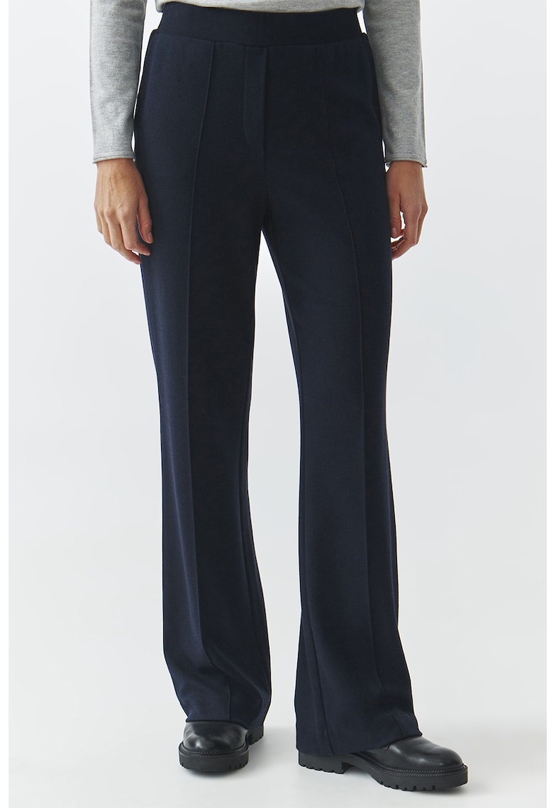 Pantaloni cu croiala ampla si talie elastica