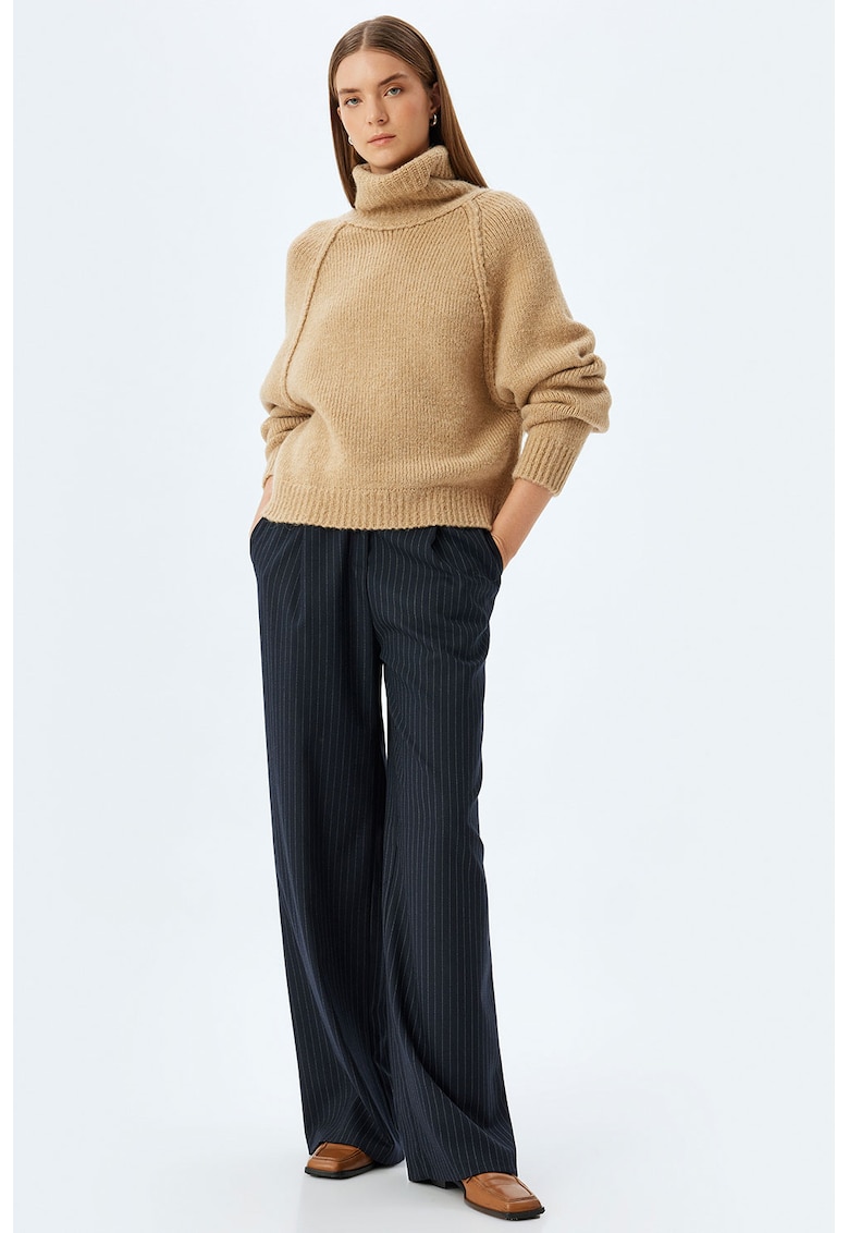 Pulover din amestec de lana cu guler inalt